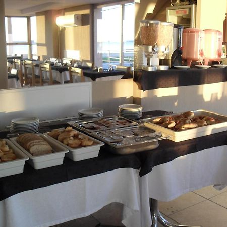 Costanera Hotel ปูแอร์โตมาดริน ภายนอก รูปภาพ