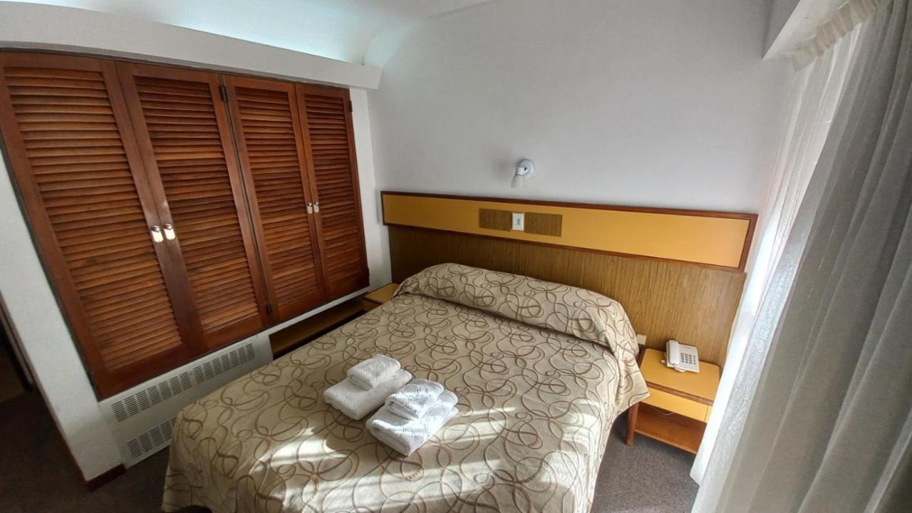 Costanera Hotel ปูแอร์โตมาดริน ภายนอก รูปภาพ